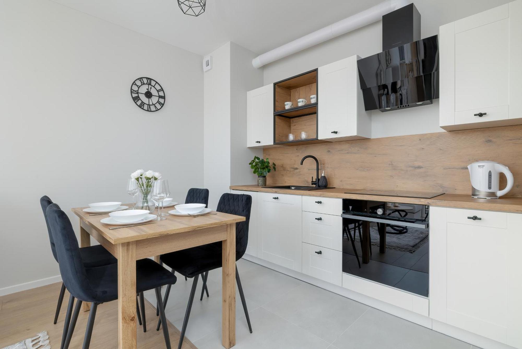 Bright Apartment Park Lotnikow Near Tauron Arena Krakow By Noclegi Renters Exterior photo